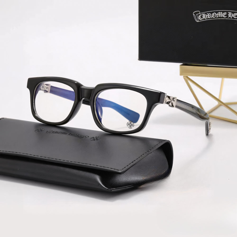 Chrome Неаrtѕ Сunt-Ѕtуlе Glasses