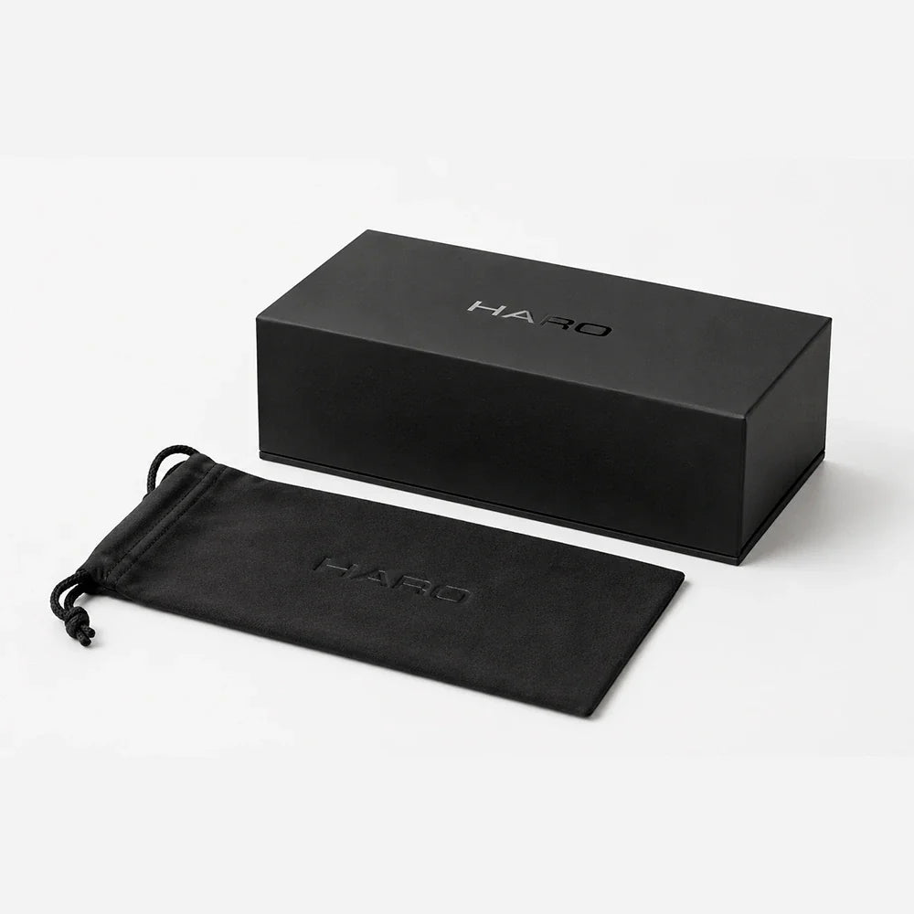 St. Moritz '19 acetate blue light glasses — HARO Eyewear packaging (case and bag)